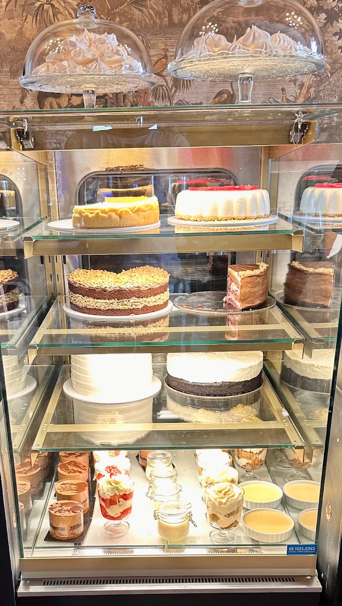 Zamek Sarny - Café Scharfeneck